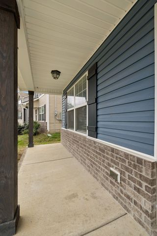 126 Kash Ct, La Vergne, TN 37086