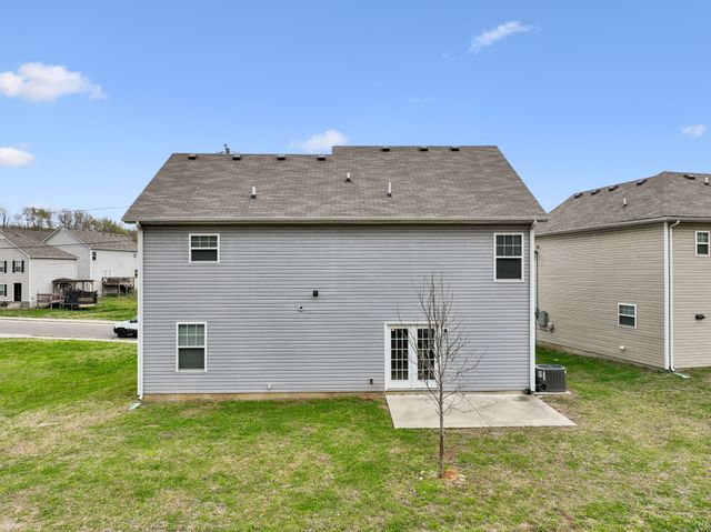 126 Kash Ct, La Vergne, TN 37086