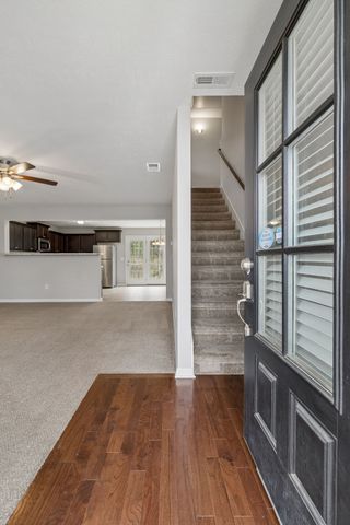 126 Kash Ct, La Vergne, TN 37086