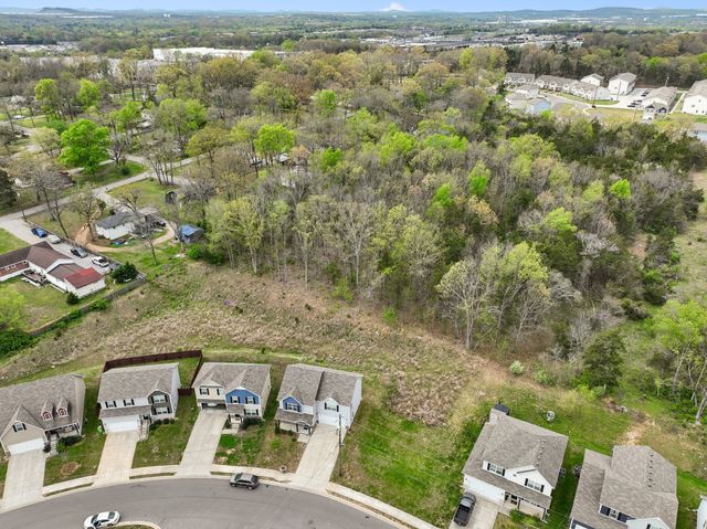 126 Kash Ct, La Vergne, TN 37086