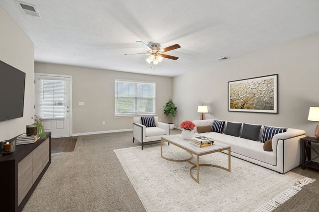 126 Kash Ct, La Vergne, TN 37086