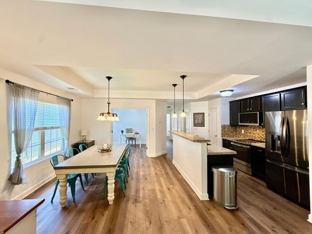 2422 Duxbury Dr, Columbia, TN 38401