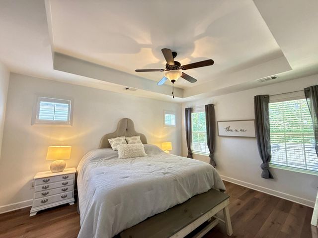 2422 Duxbury Dr, Columbia, TN 38401