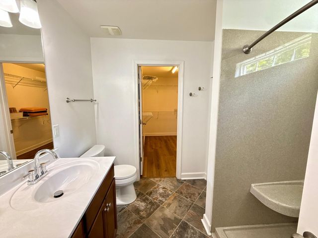 2422 Duxbury Dr, Columbia, TN 38401