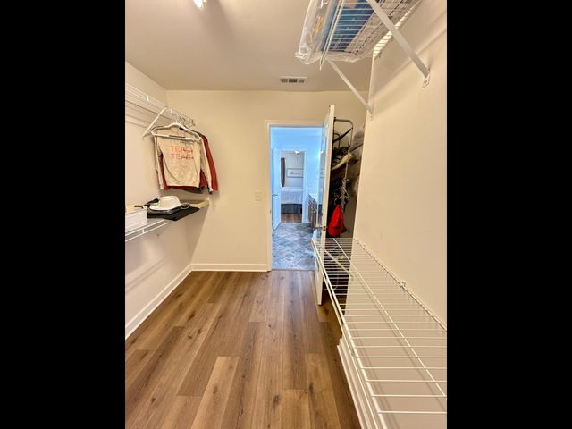 2422 Duxbury Dr, Columbia, TN 38401