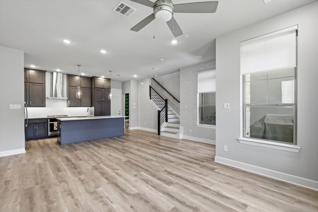7129 Laurel Ridge, Dallas, TX 75231