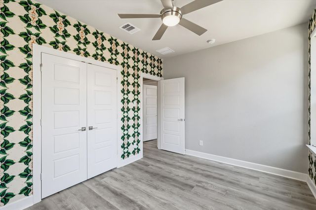 7129 Laurel Ridge, Dallas, TX 75231