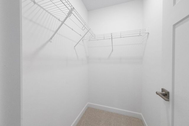 18315 Huntley Trail, Lakeville, MN 55044