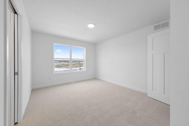 18315 Huntley Trail, Lakeville, MN 55044