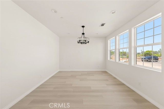 5979 Copperfield Avenue, Riverside, CA 92506