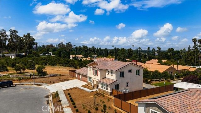 5979 Copperfield Avenue, Riverside, CA 92506