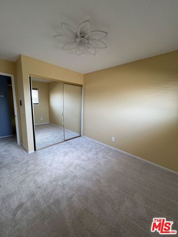 14456 Foothill Boulevard 28, Sylmar (los Angeles), CA 91342