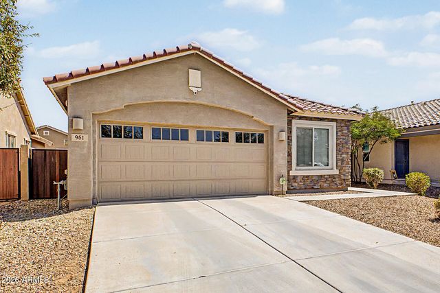 961 W CAPULIN Trail, San Tan Valley, AZ 85140