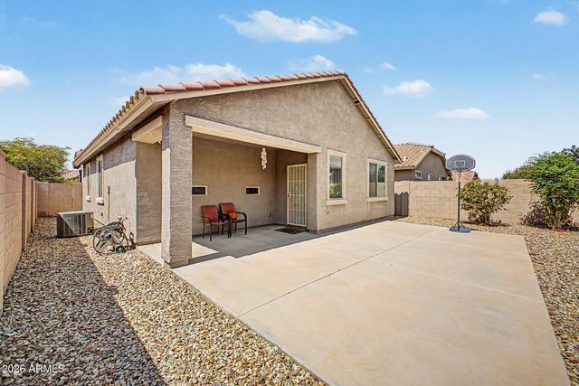 961 W CAPULIN Trail, San Tan Valley, AZ 85140