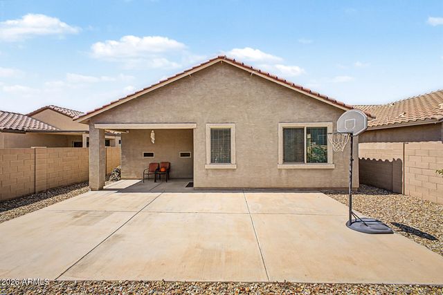 961 W CAPULIN Trail, San Tan Valley, AZ 85140