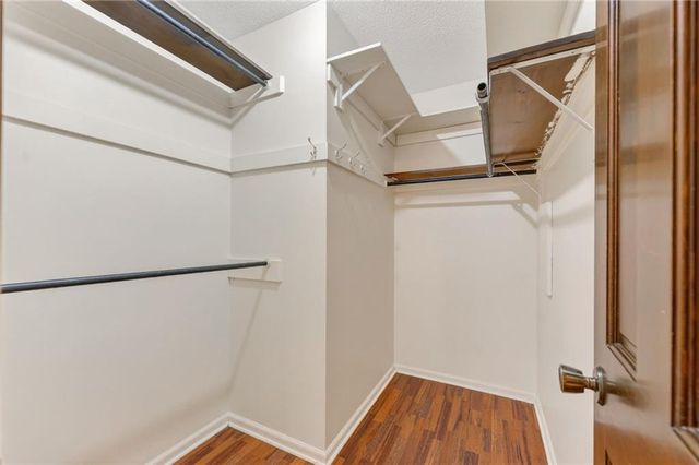 6713 N Garfield Avenue, Gladstone, MO 64118