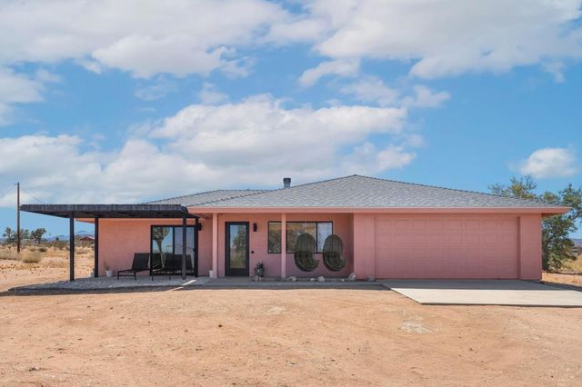 1824 Balsa Avenue, Yucca Valley, CA 92284