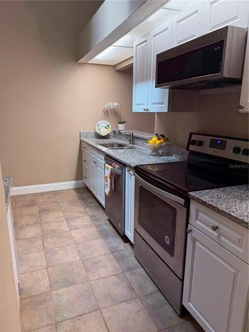 2315 SE 19TH CIRCLE, Ocala, FL 34471