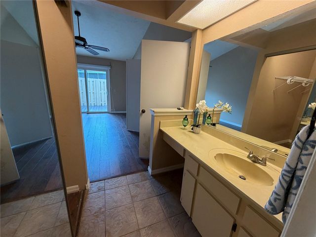 2315 SE 19TH CIRCLE, Ocala, FL 34471