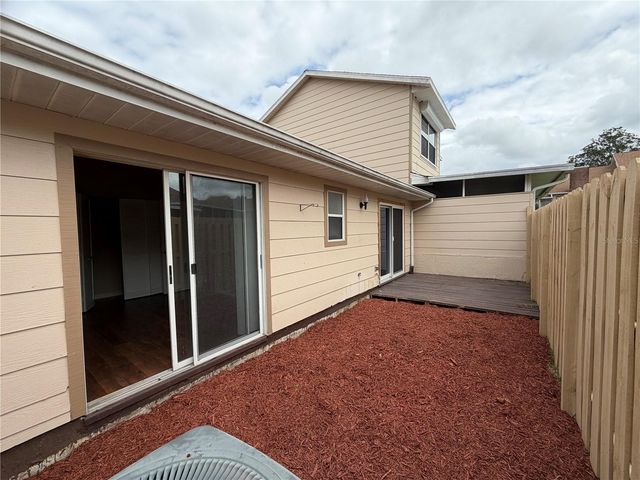 2315 SE 19TH CIRCLE, Ocala, FL 34471