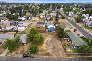 1689 E Garland Ave, Spokane, WA 99207