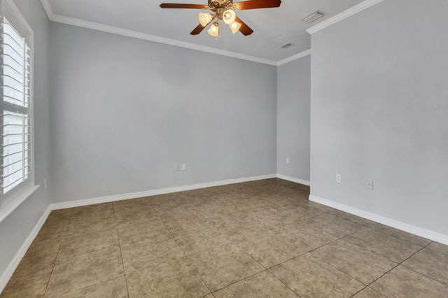 1486 Bentley Circle, Fort Walton Beach, FL 32547