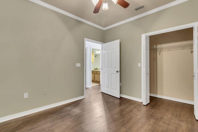 1486 Bentley Circle, Fort Walton Beach, FL 32547
