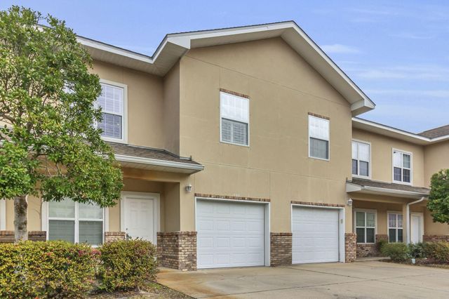 1486 Bentley Circle, Fort Walton Beach, FL 32547