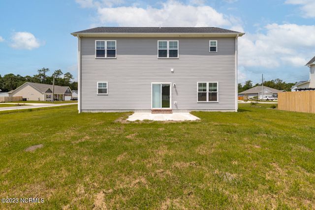 300 Waylon Way, Holly Ridge, NC 28445