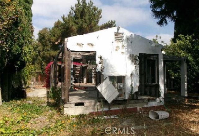 10544 Louisiana Avenue, Los Angeles, CA 90025