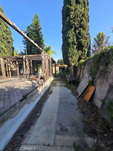 10544 Louisiana Avenue, Los Angeles, CA 90025