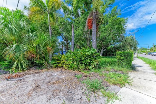 449 N OSPREY AVENUE, Sarasota, FL 34236