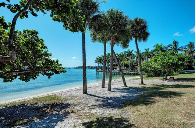 449 N OSPREY AVENUE, Sarasota, FL 34236