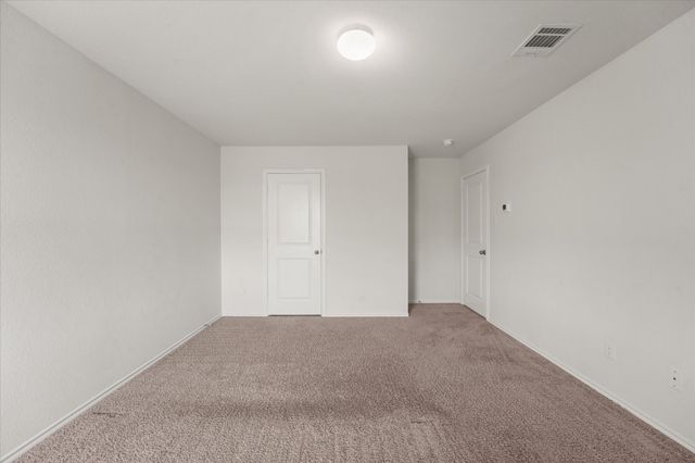 516 Clearlake Drive, Waxahachie, TX 75165