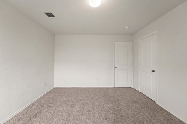 516 Clearlake Drive, Waxahachie, TX 75165