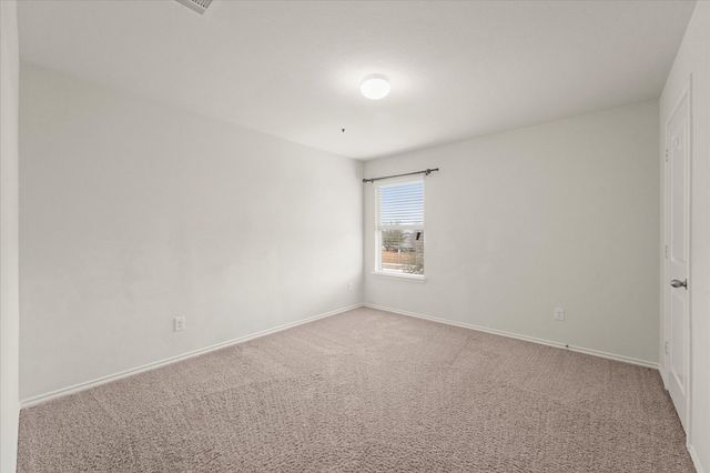 516 Clearlake Drive, Waxahachie, TX 75165