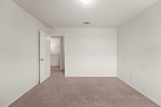 516 Clearlake Drive, Waxahachie, TX 75165