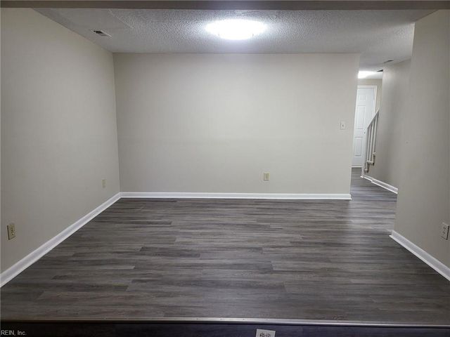 2105 Pier Point PL, Virginia Beach, VA 23455