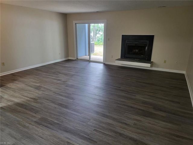 2105 Pier Point PL, Virginia Beach, VA 23455