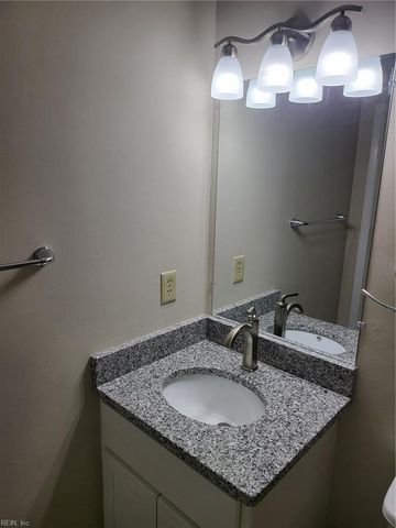 2105 Pier Point PL, Virginia Beach, VA 23455