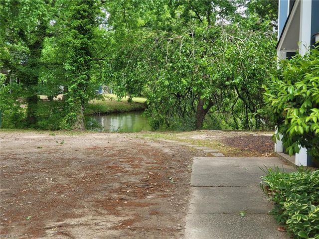 2105 Pier Point PL, Virginia Beach, VA 23455