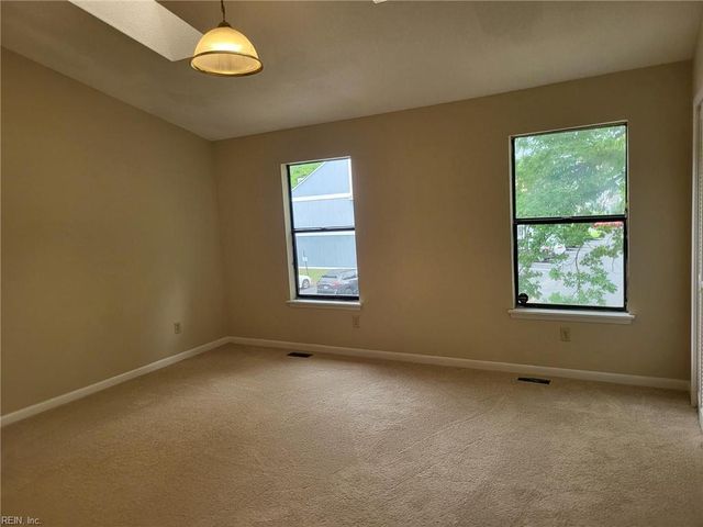 2105 Pier Point PL, Virginia Beach, VA 23455