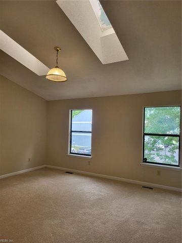2105 Pier Point PL, Virginia Beach, VA 23455