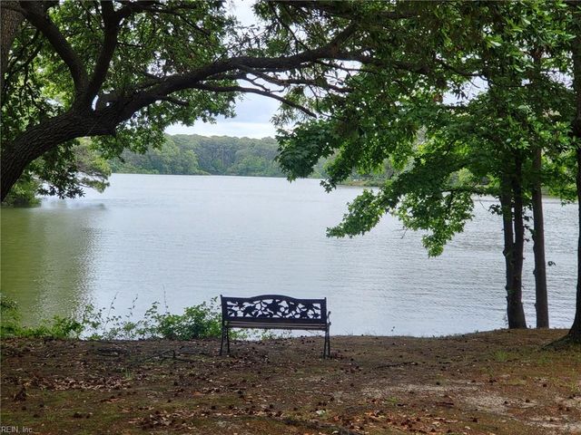 2105 Pier Point PL, Virginia Beach, VA 23455