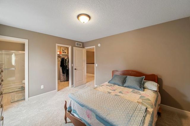 2460 White Pine Way, Stillwater, MN 55082