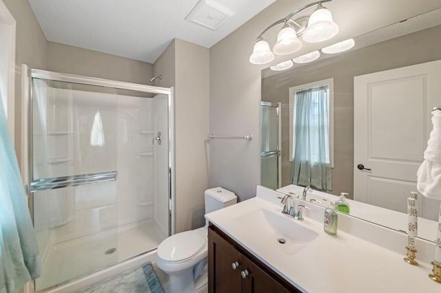 2460 White Pine Way, Stillwater, MN 55082