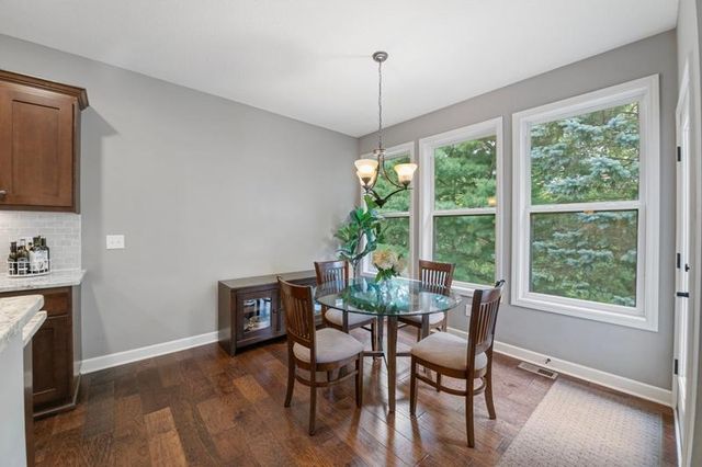 2460 White Pine Way, Stillwater, MN 55082
