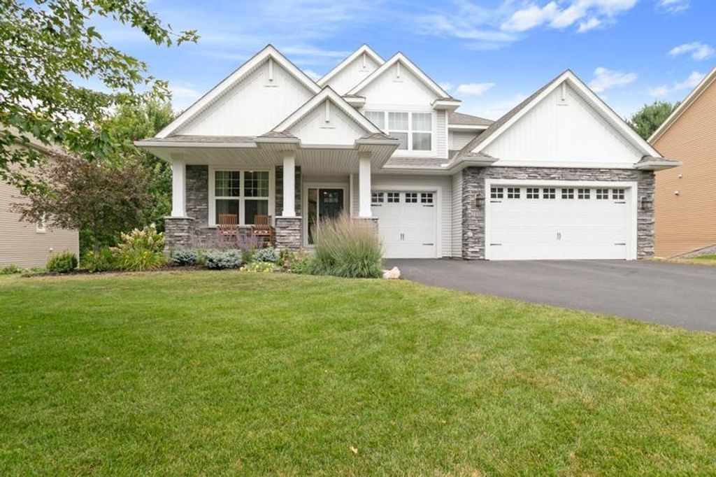 2460 White Pine Way, Stillwater, MN 55082 — exterior