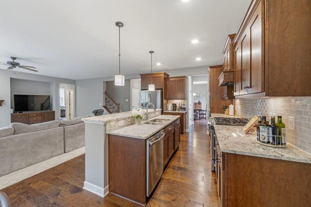 2460 White Pine Way, Stillwater, MN 55082 — photo 5