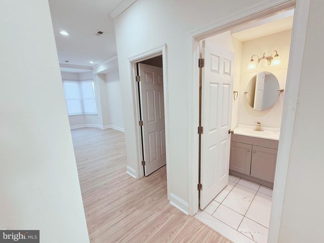 714 DOLPHIN ST, Baltimore, MD 21217